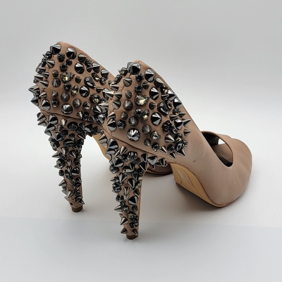 Sam Edelman "Lorissa" Leather Studded and Spiked Heels Size 9.5M - Picture 3 of 9